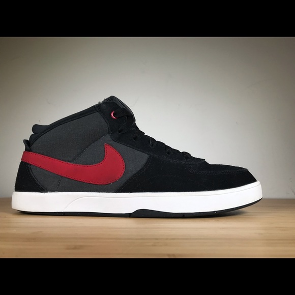 nike sb mavrk mid 3